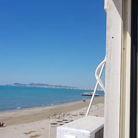 아파트 Arteg - Full Sea View Durrës