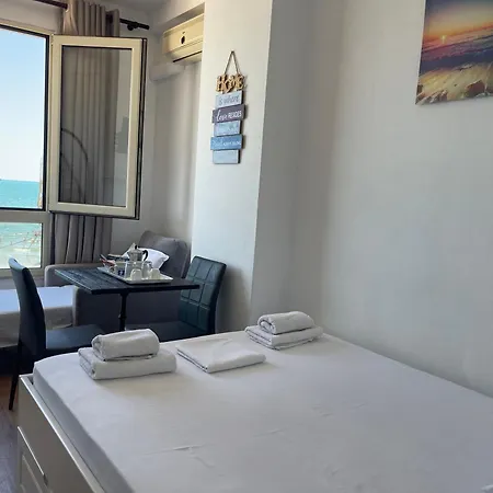 Arteg - Full Sea View Apartmán *