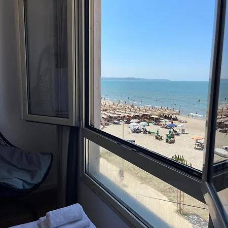 Arteg - Full Sea View Apartmán *